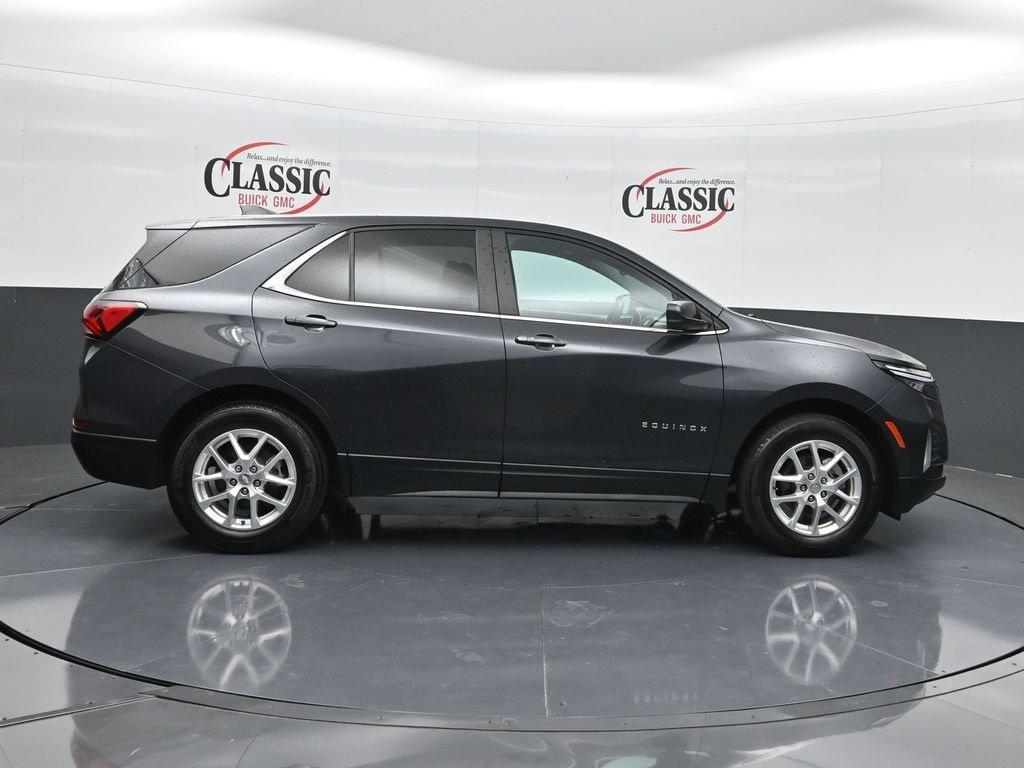 used 2022 Chevrolet Equinox car, priced at $19,588