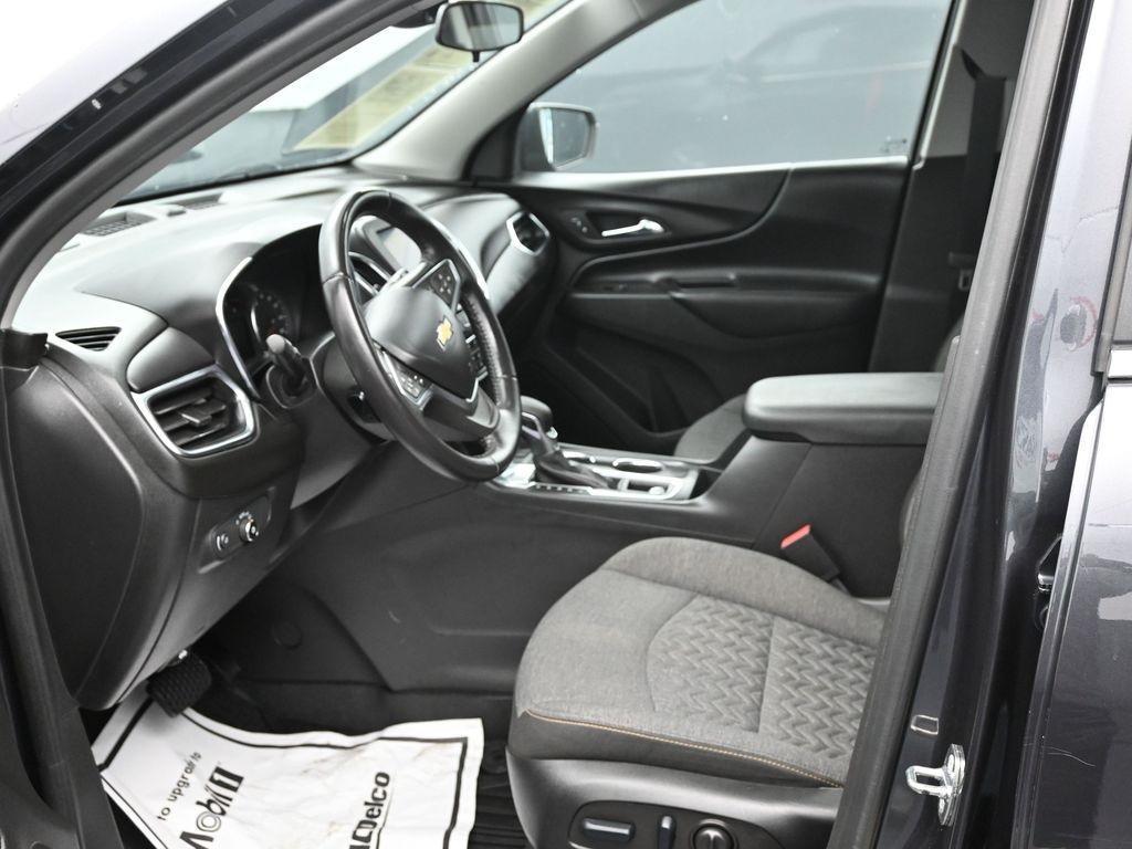 used 2022 Chevrolet Equinox car, priced at $19,898