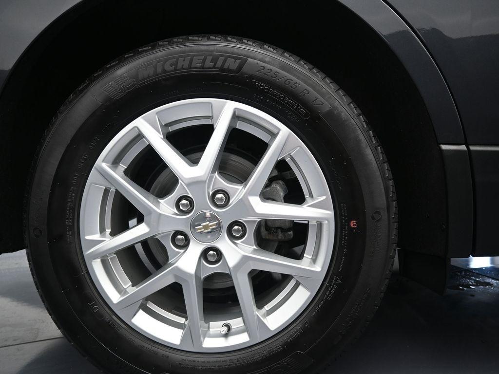 used 2022 Chevrolet Equinox car, priced at $20,398