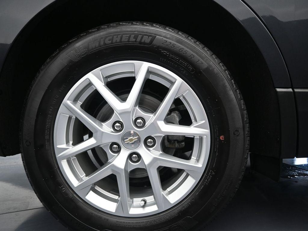 used 2022 Chevrolet Equinox car, priced at $20,398