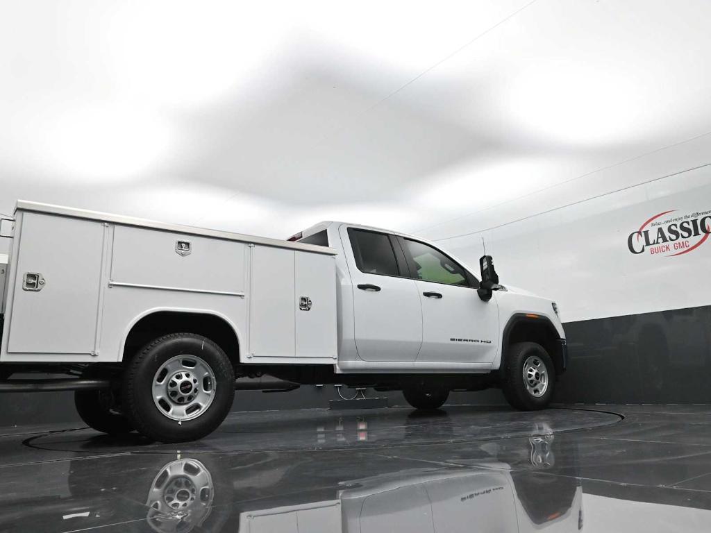 new 2025 GMC Sierra 2500 car, priced at $64,040
