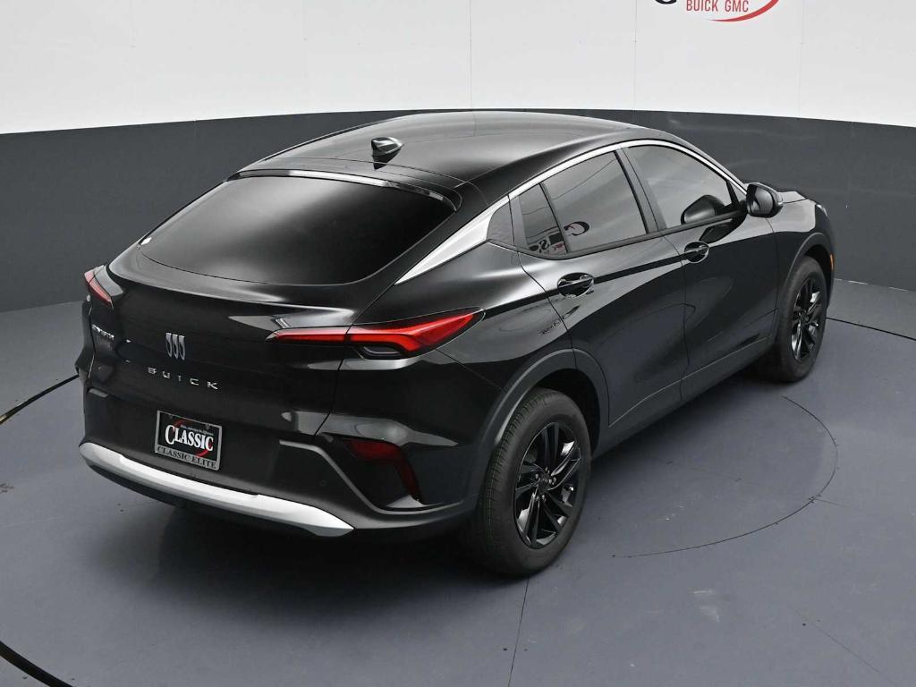new 2025 Buick Envista car, priced at $26,482