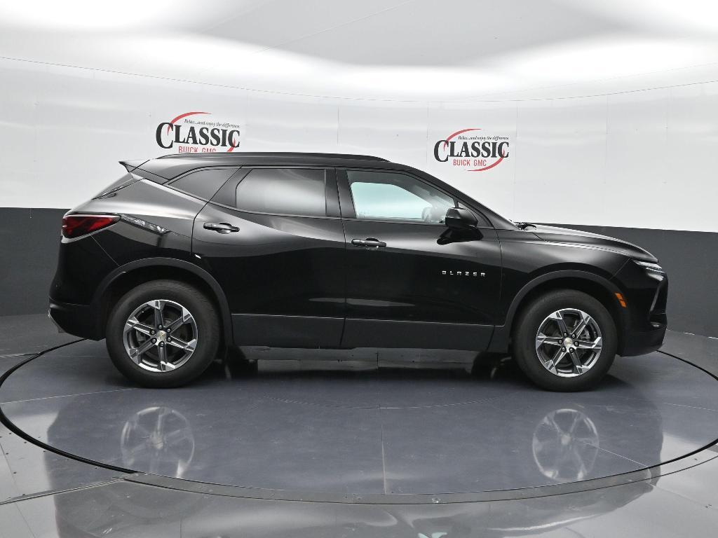 used 2023 Chevrolet Blazer car, priced at $24,998
