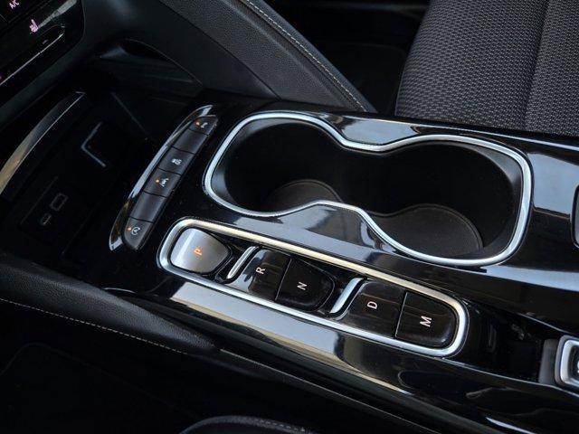 used 2022 Buick Envision car, priced at $21,997
