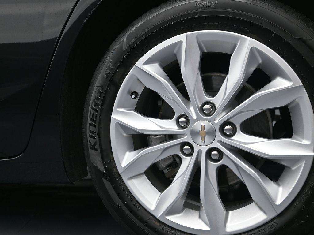 used 2023 Chevrolet Malibu car, priced at $17,498