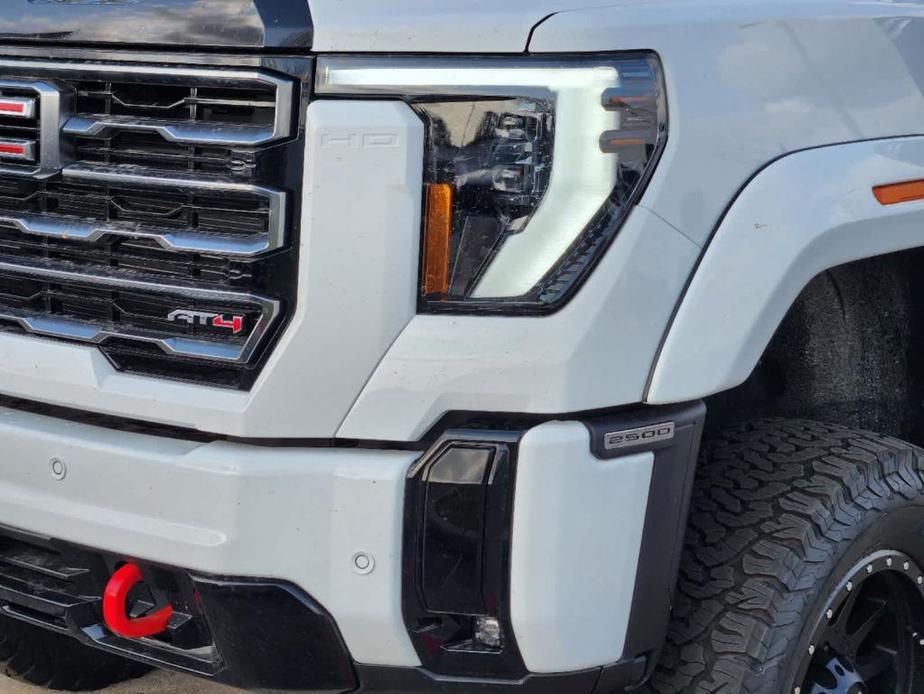 new 2025 GMC Sierra 2500 car, priced at $109,042