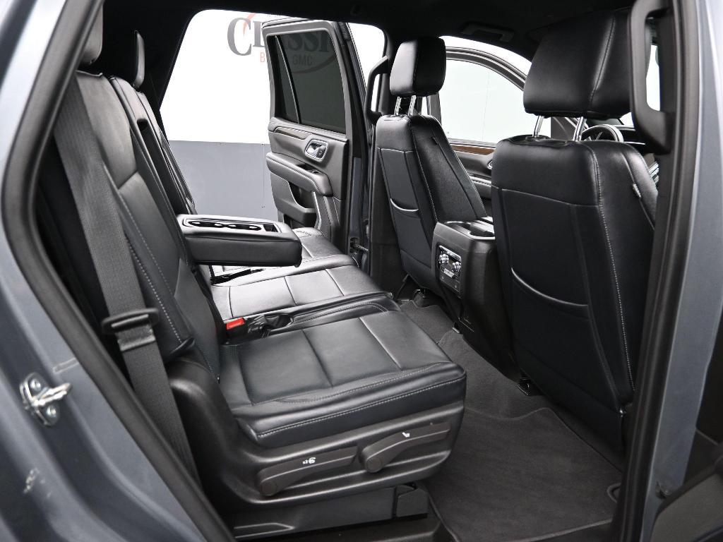 used 2022 GMC Yukon car, priced at $45,971