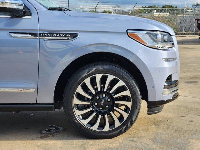 used 2023 Lincoln Navigator L car, priced at $76,599