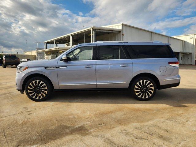 used 2023 Lincoln Navigator L car, priced at $76,599