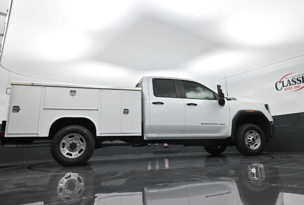 new 2025 GMC Sierra 2500 car, priced at $64,040