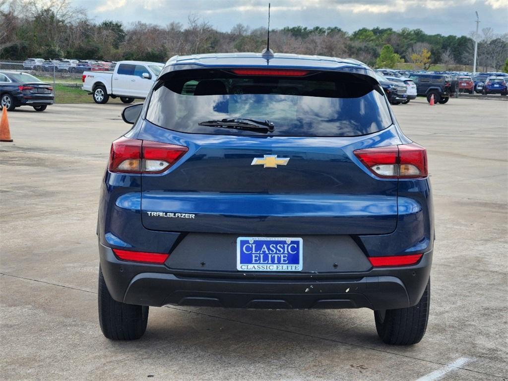 used 2021 Chevrolet TrailBlazer car, priced at $18,819