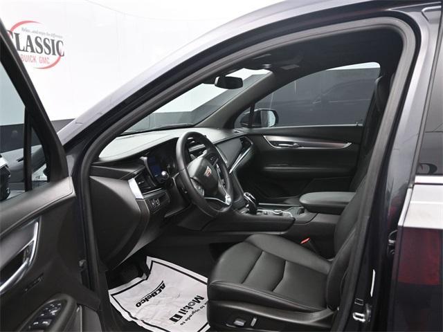 used 2023 Cadillac XT6 car, priced at $33,988