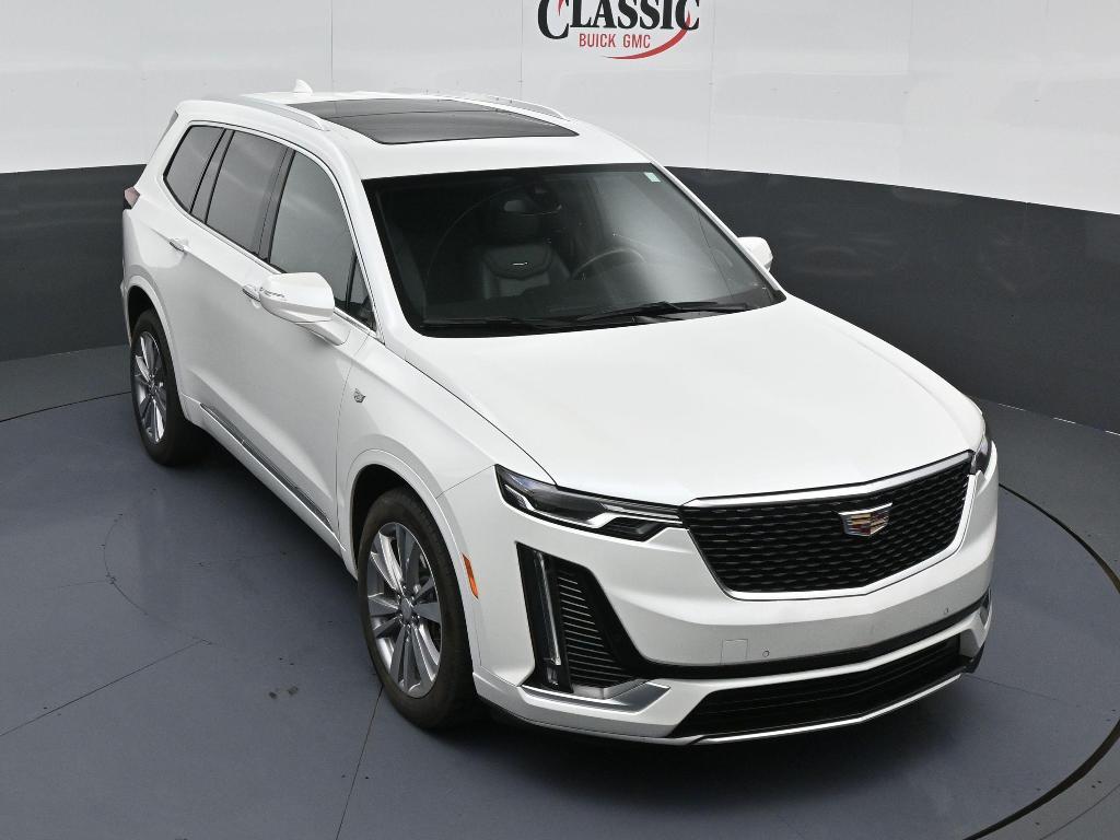 used 2023 Cadillac XT6 car, priced at $37,922