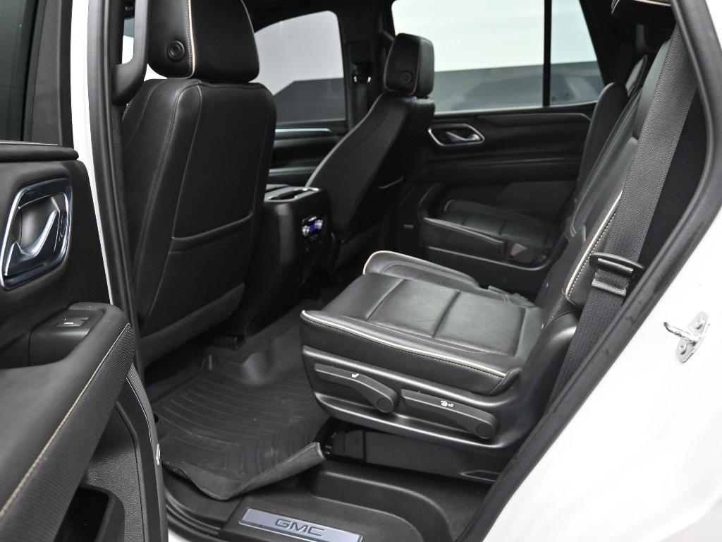 used 2023 GMC Yukon car, priced at $51,598