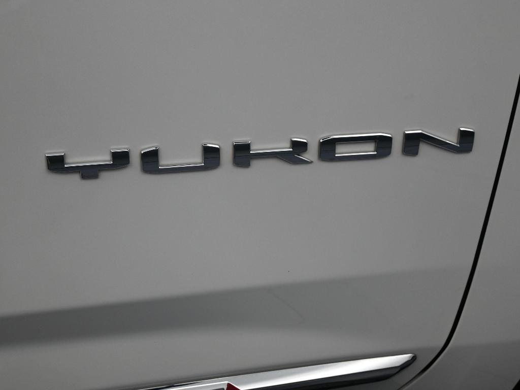 used 2023 GMC Yukon car, priced at $51,598