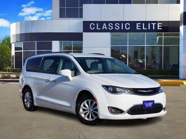 used 2019 Chrysler Pacifica car, priced at $16,997