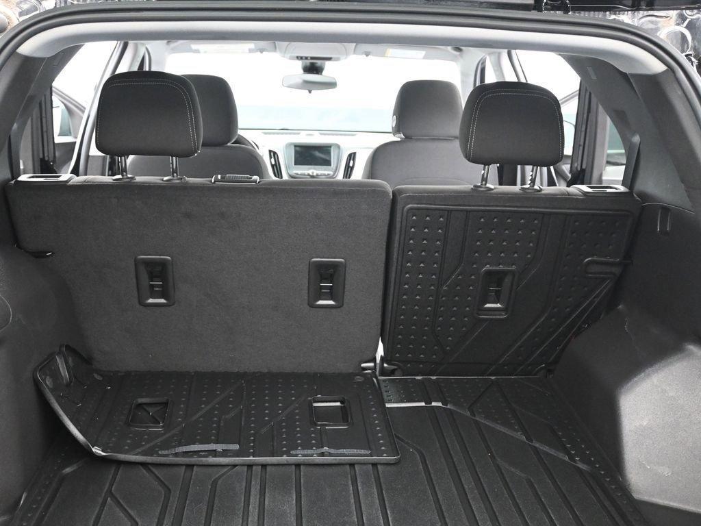 used 2023 Chevrolet Equinox car, priced at $19,688