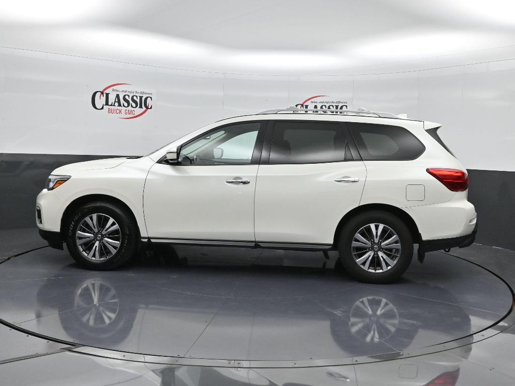 used 2020 Nissan Pathfinder car, priced at $14,298