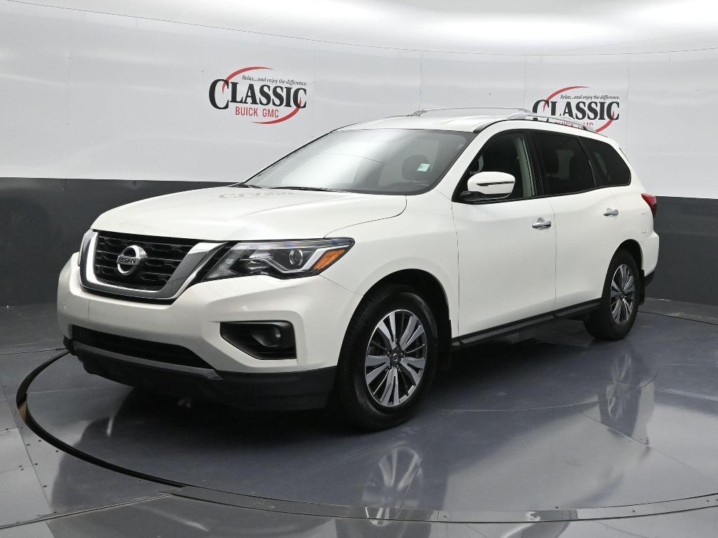 used 2020 Nissan Pathfinder car, priced at $14,298