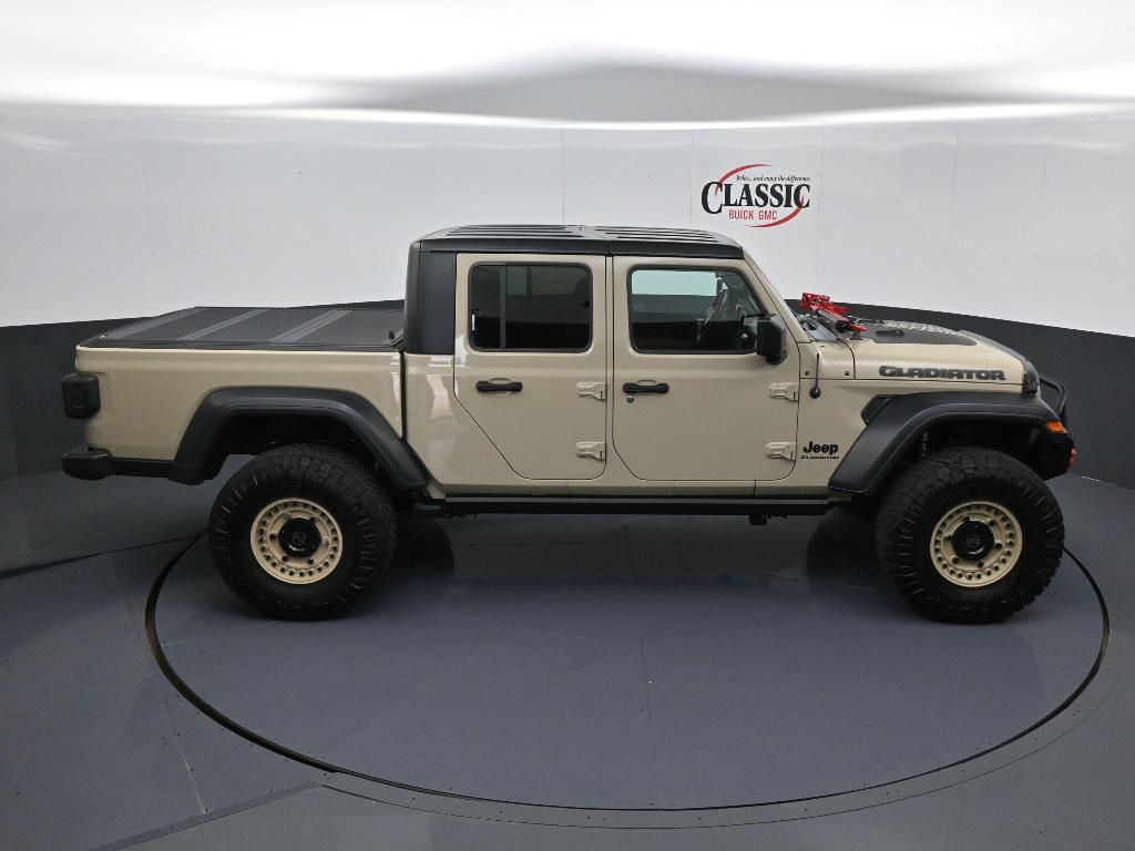 used 2020 Jeep Gladiator car, priced at $27,450