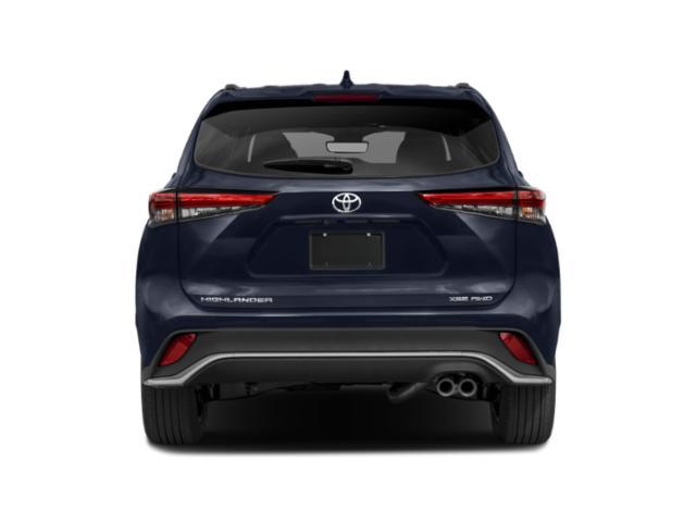 new 2022 Toyota Highlander car