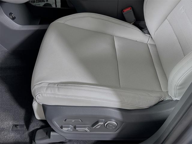 new 2025 Hyundai Santa Fe car, priced at $48,024