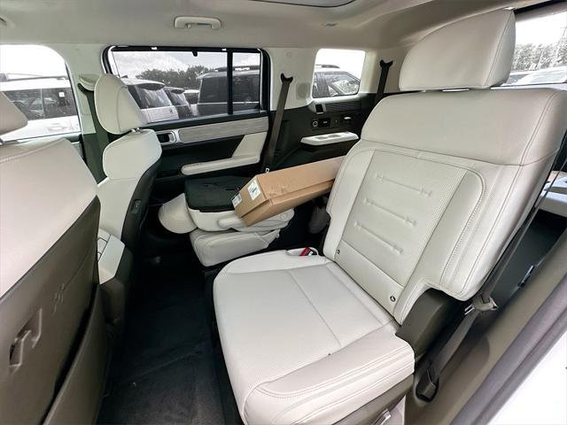 new 2025 Hyundai Santa Fe car, priced at $44,937