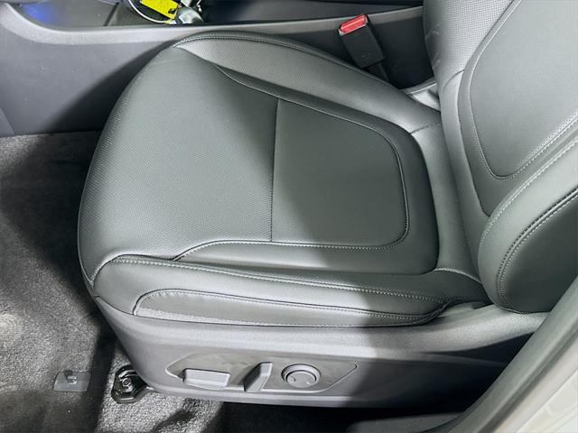 new 2025 Hyundai TUCSON Hybrid car, priced at $36,368