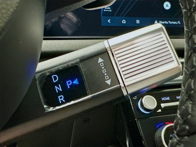 new 2025 Hyundai TUCSON Hybrid car, priced at $36,368