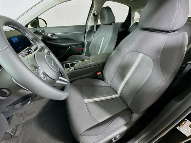 new 2025 Hyundai Sonata car, priced at $30,522