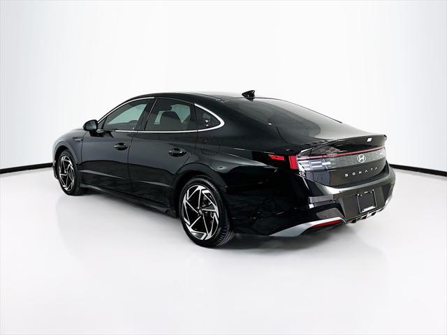 new 2025 Hyundai Sonata car, priced at $30,522