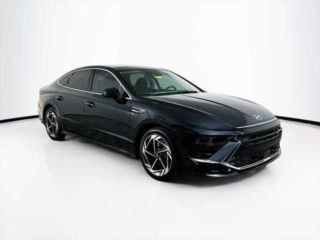 new 2025 Hyundai Sonata car, priced at $30,522