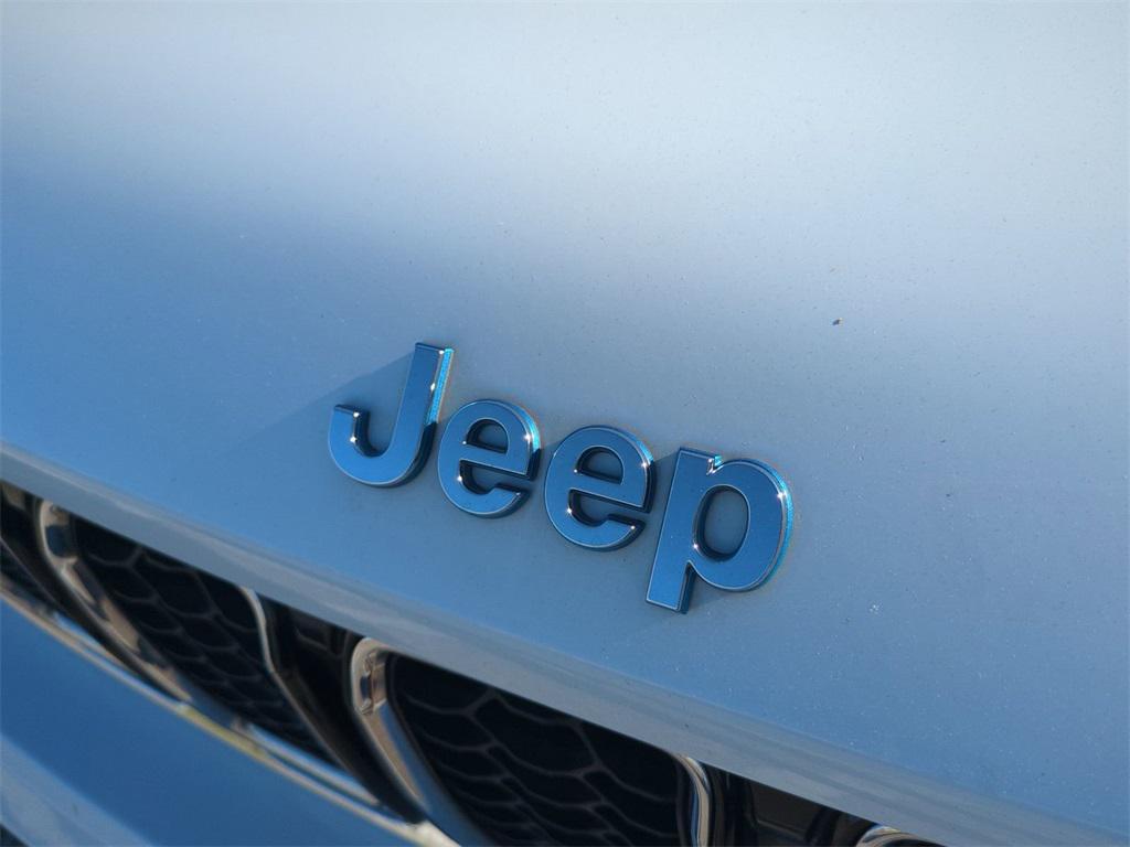 used 2022 Jeep Grand Cherokee 4xe car, priced at $28,024