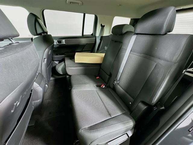 new 2025 Hyundai Santa Fe car, priced at $33,054