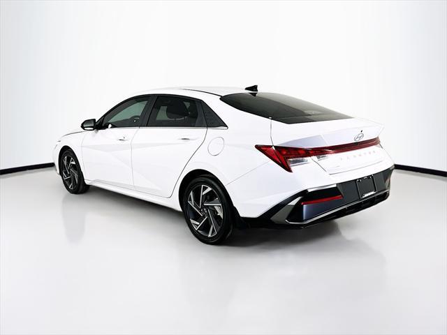 new 2025 Hyundai Elantra car, priced at $26,009