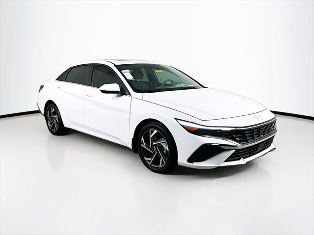 new 2025 Hyundai Elantra car, priced at $26,009