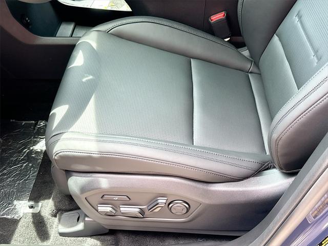 new 2025 Hyundai Santa Fe car, priced at $44,381