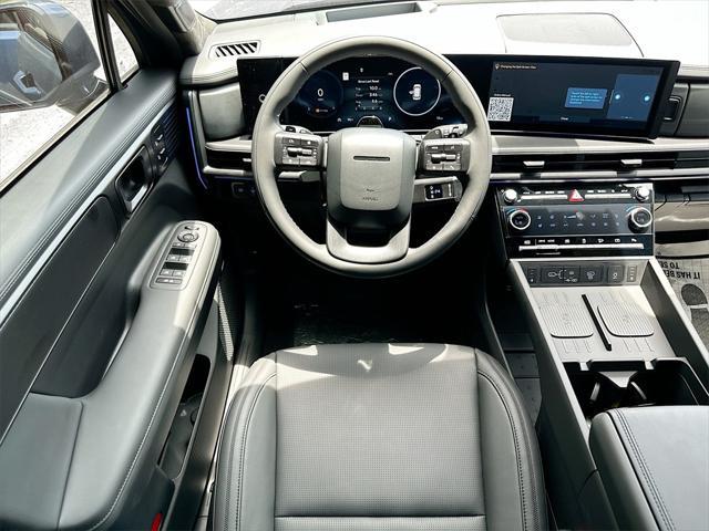 new 2025 Hyundai Santa Fe car, priced at $44,381