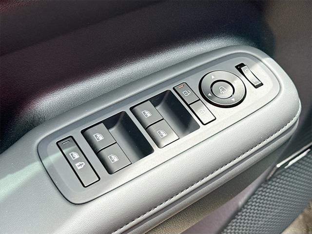 new 2025 Hyundai Santa Fe car, priced at $44,381