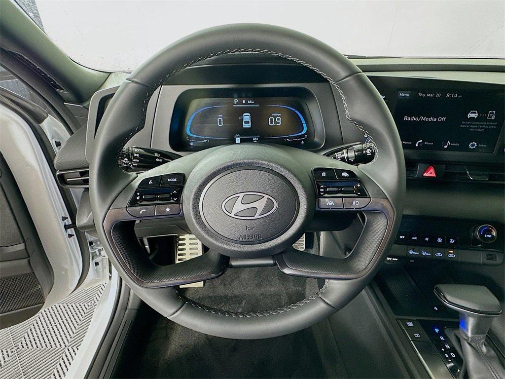 new 2025 Hyundai Elantra car, priced at $24,679