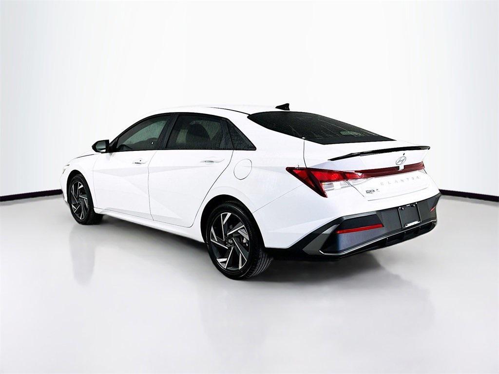 new 2025 Hyundai Elantra car, priced at $24,679