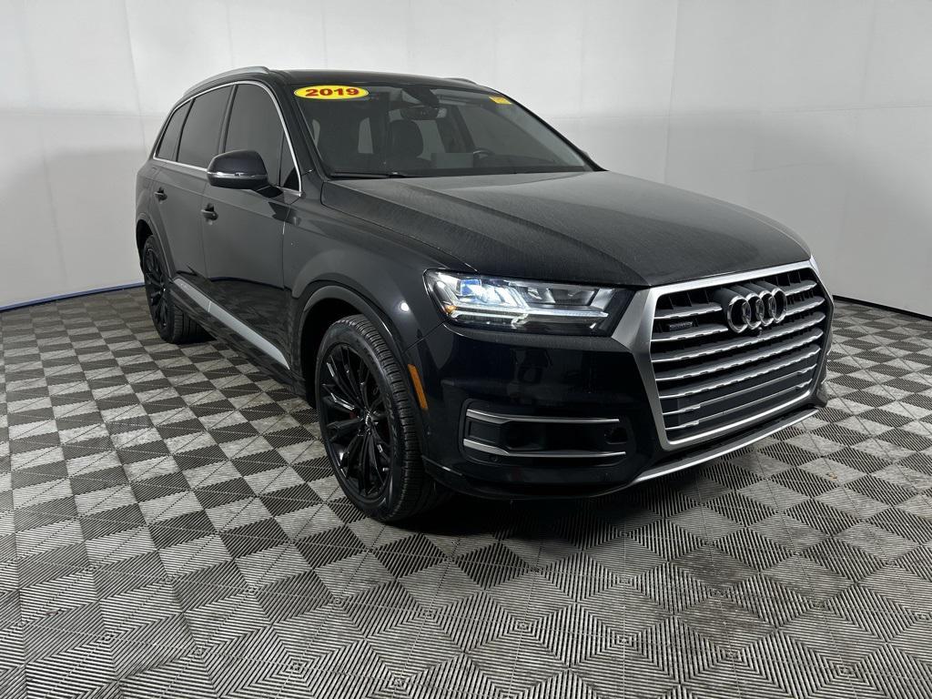 used 2019 Audi Q7 car, priced at $19,405