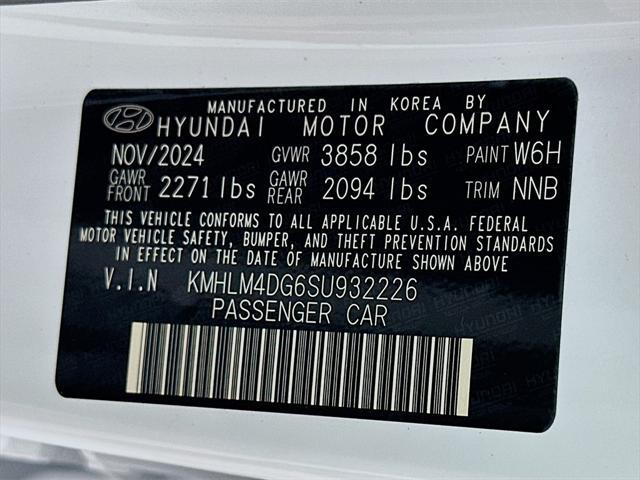 new 2025 Hyundai Elantra car, priced at $23,149