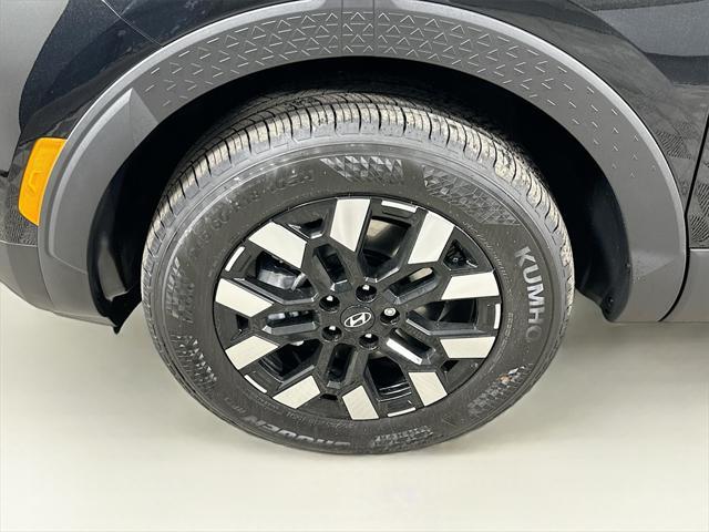 new 2025 Hyundai SANTA CRUZ car, priced at $33,194