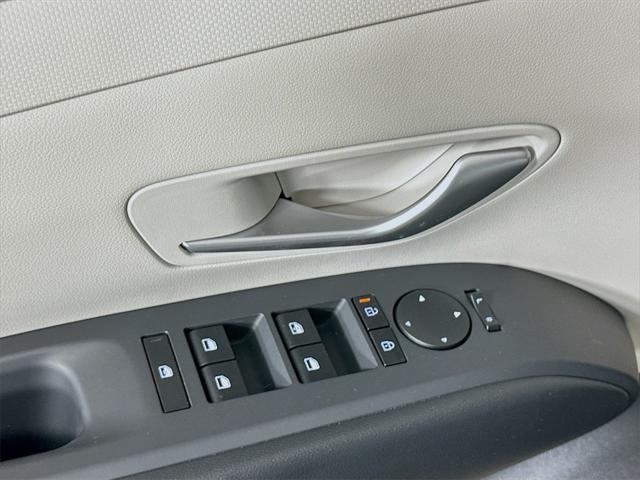 new 2025 Hyundai Tucson car, priced at $28,143