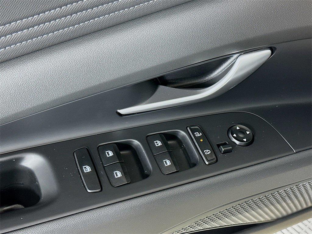 new 2025 Hyundai Elantra car, priced at $23,174