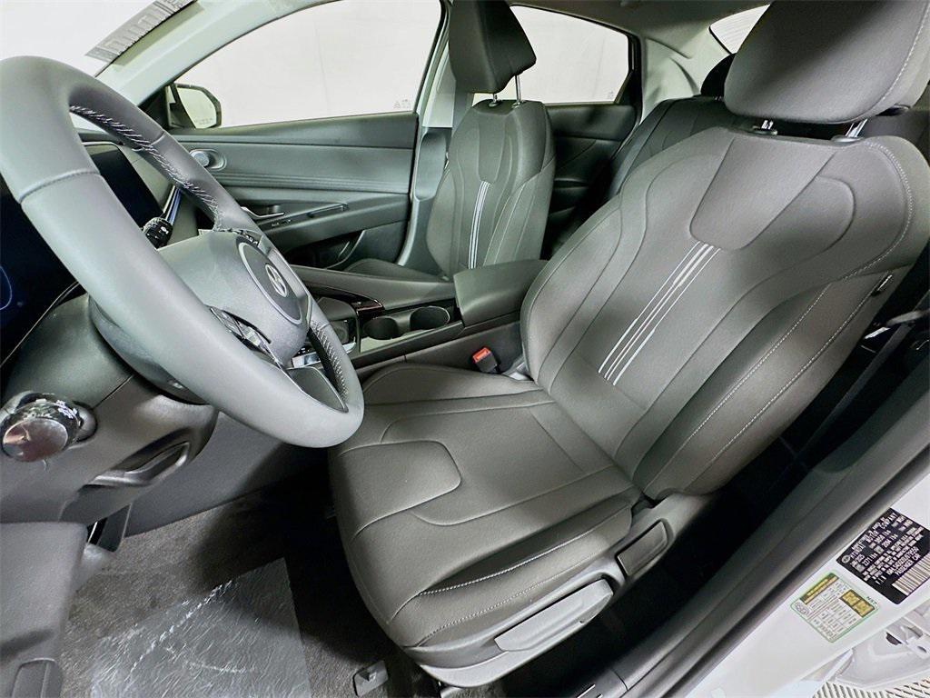new 2025 Hyundai Elantra car, priced at $23,174