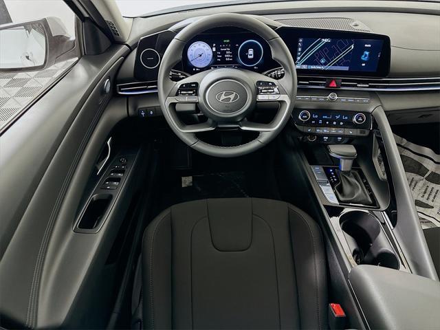 new 2025 Hyundai Elantra car, priced at $26,013