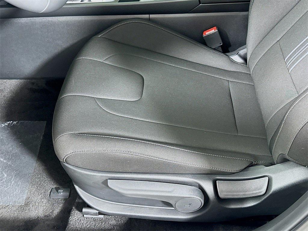 new 2025 Hyundai Elantra car, priced at $23,174