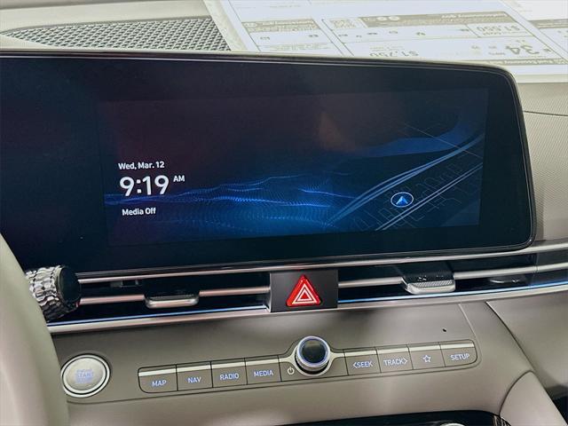 new 2025 Hyundai Elantra car, priced at $25,539